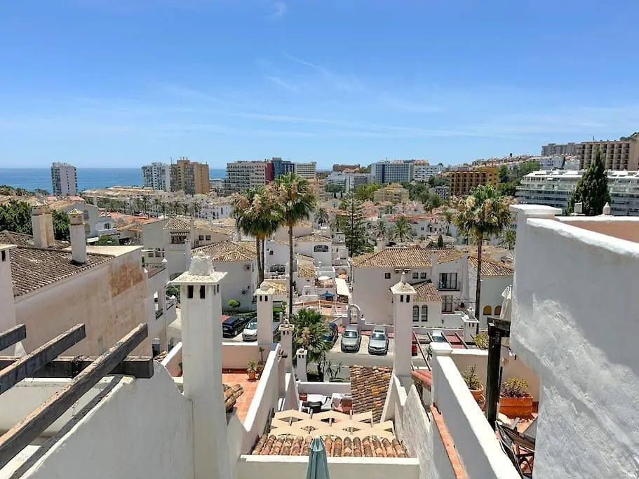 Elegant 2-Bedroom Apartment With Beautiful Views Benalmadena