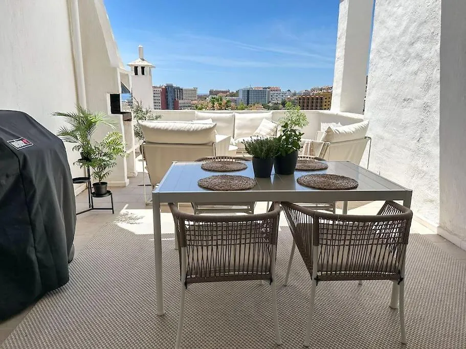 Elegant 2-Bedroom Apartment With Beautiful Views Benalmadena