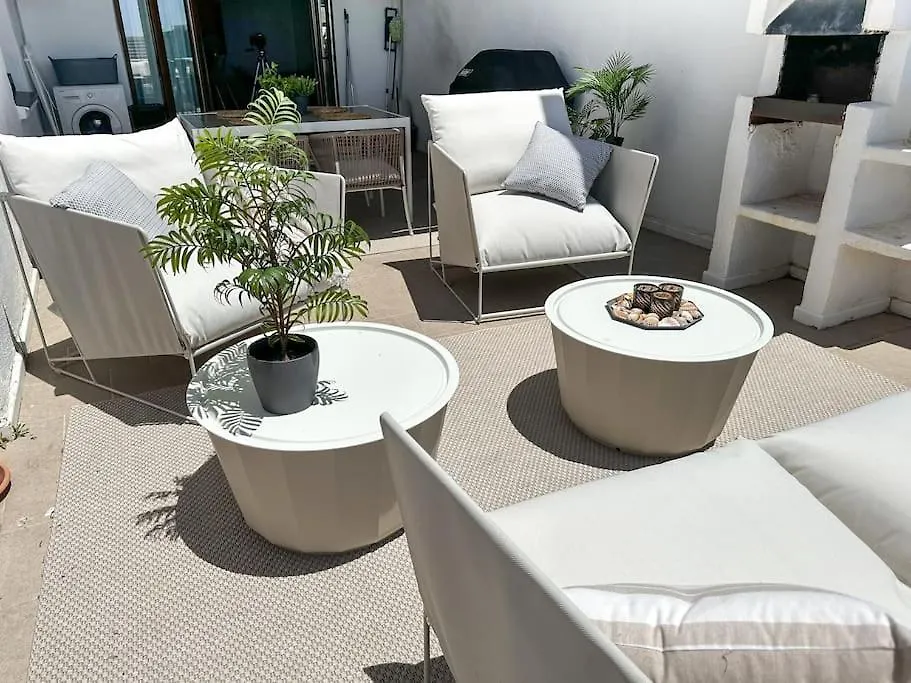 Elegant 2-Bedroom Apartment With Beautiful Views Benalmadena 0*,